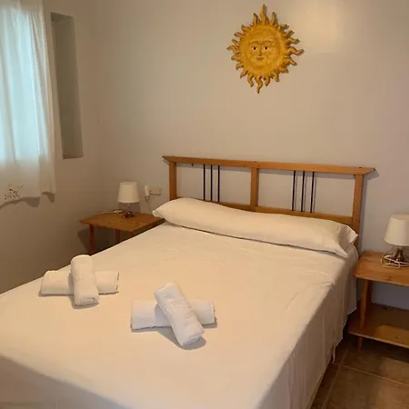 Service Lazaro - Aguamarina 1 칼페