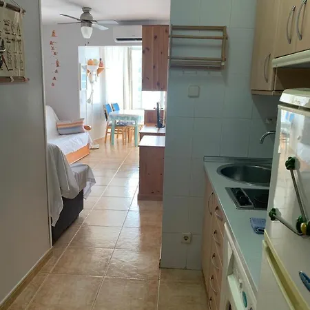 Apartamento Service Lazaro - Aguamarina 1 *